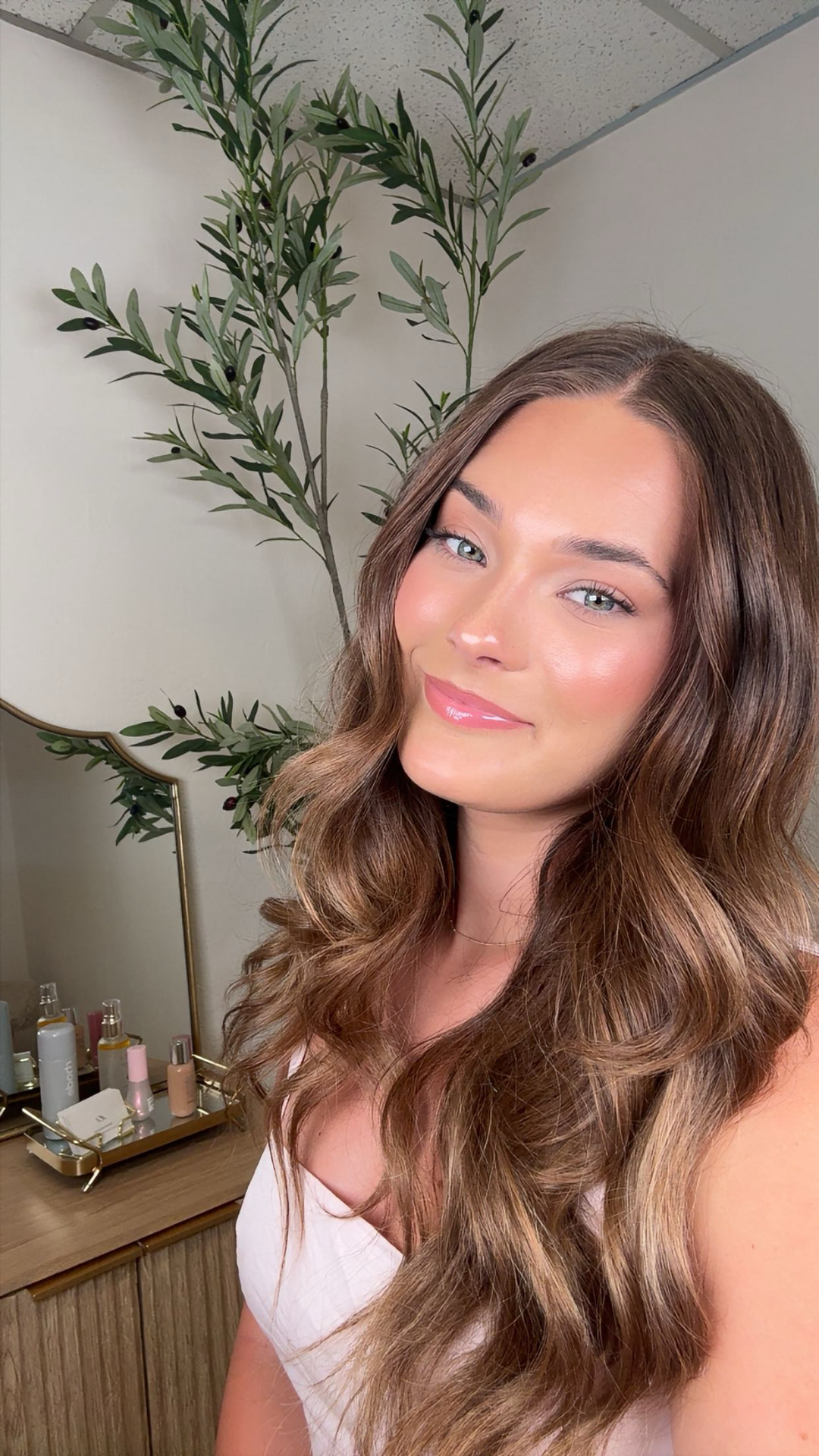 Maddy Donohue, bridal and event makeup artist in Folsom, California